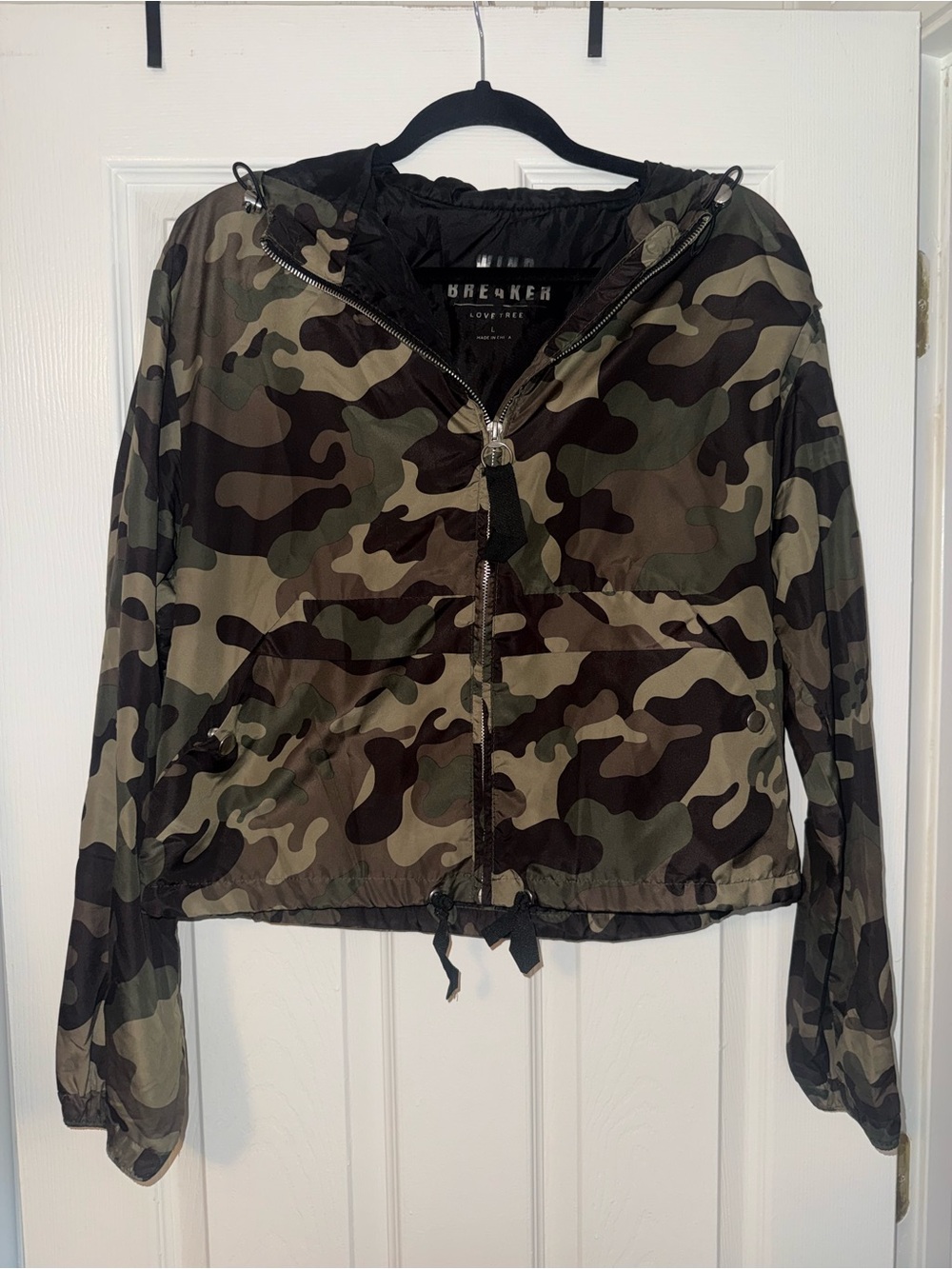Breaker Camo Hooded Windbreaker Jacket - Green Camouflage
